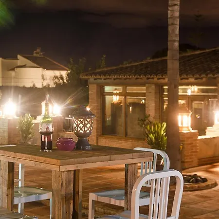 Conmigo Bed & Breakfast