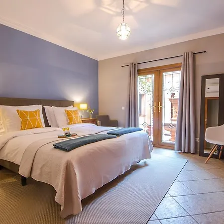 Couette-café Conmigo 4*